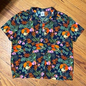 Vans Women’s Hawaiian Floral Button Down